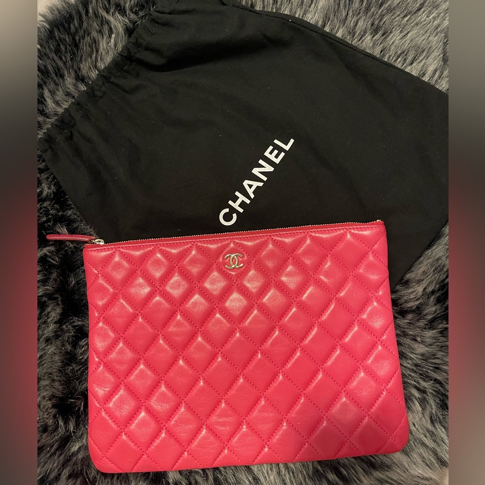 Chanel Pink Quilted Women's Pouch